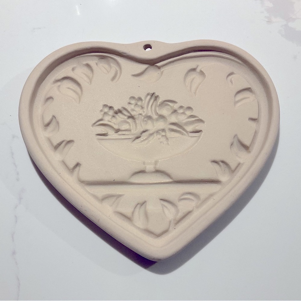 PAMPERED CHEF 1999 Family Heritage Stoneware Cookie Mold